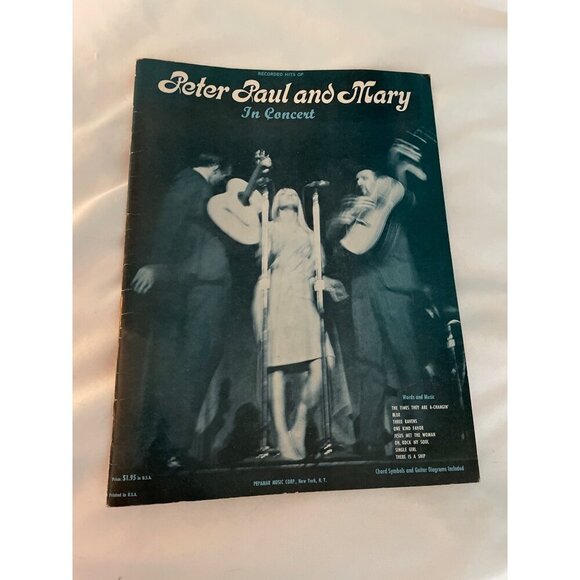 Peter Paul & Mary In Concert Sheet Music Book 1965 Folk Songs Lyrics & Guitar Ch - Picture 1 of 9